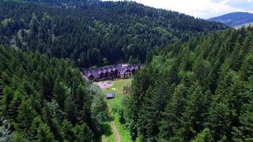 Фото номера Двухместный номер с 2 отдельными кроватями Отель Wierchomla Ski &amp; Spa Resort г. Пивнична 16