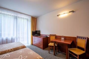 Фото номера Трехместный номер Отель Wierchomla Ski &amp; Spa Resort г. Пивнична 3